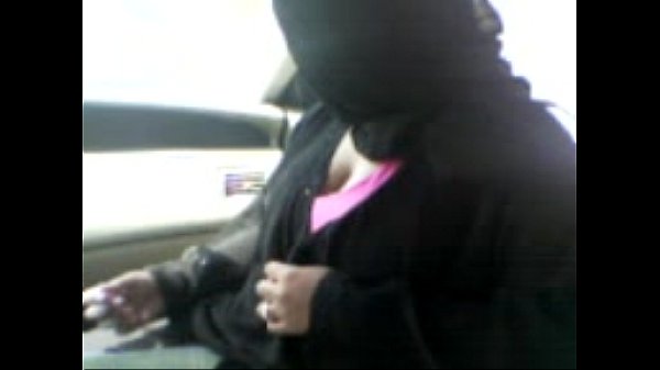 ARABIAN CAR SEX WITH WOMEN