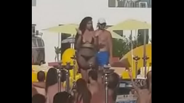 الصيف والساحل